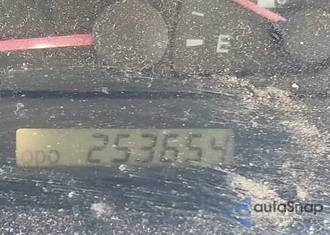 2003 Toyota Camry Le z USA, uszkodzony, nr VIN 4T1BE32K43U235052